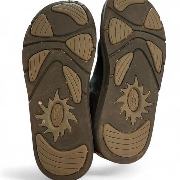 Womens Ugg Tall Waterproof Boots SZ 8 - Picture 5 of 5